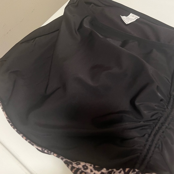 New tankini top very cute black with leopard print trim - Picture 6 of 9